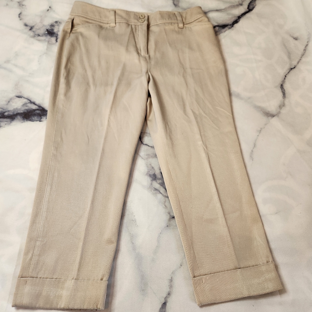 Capri pants